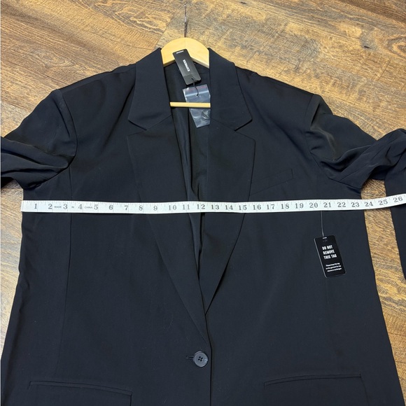 NEW $168 Express Oversized Boyfriend Blazer Women's Medium/Large Black Office - Picture 6 of 15